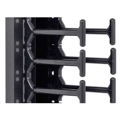 TRITON vertikální vyvazovací panel 47U, dvouřadý, pro rozvaděče šířky 800mm z řady RMA, RZA, RDA, RTA, RYA, černý