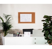 Korková nástěnka AVELI 60x90, dřevěný rám