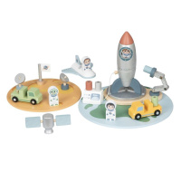 Dřevěná vesmírná základna